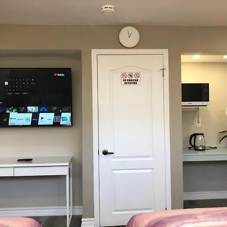 Entire Basement With 3 Bedrooms Niagara Falls Exterior photo